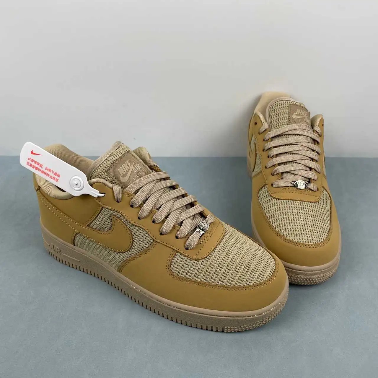 Nike Air Force 1 II9807-700 thumbnail 2