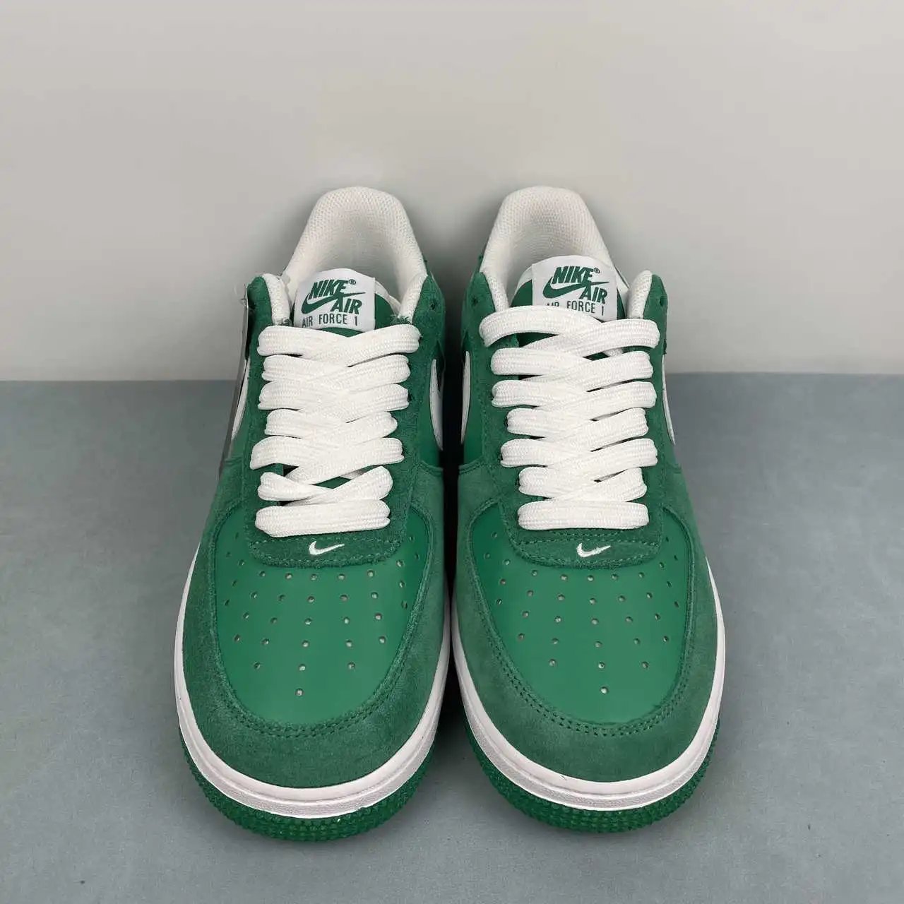 Nike Air Force 1 IB6388-300 thumbnail 3