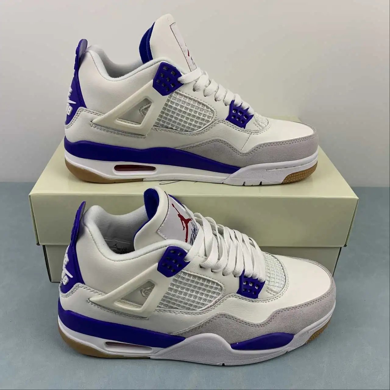 AJ4 × Nike SB DR5415-102