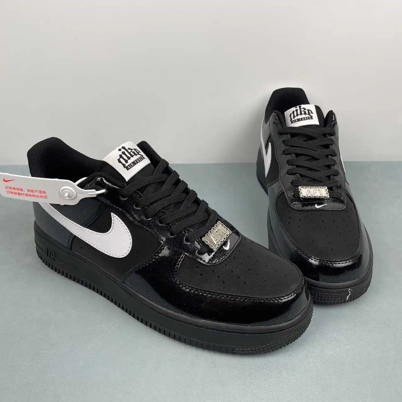 Nike Air Force 1 IB6843-001 thumbnail 2