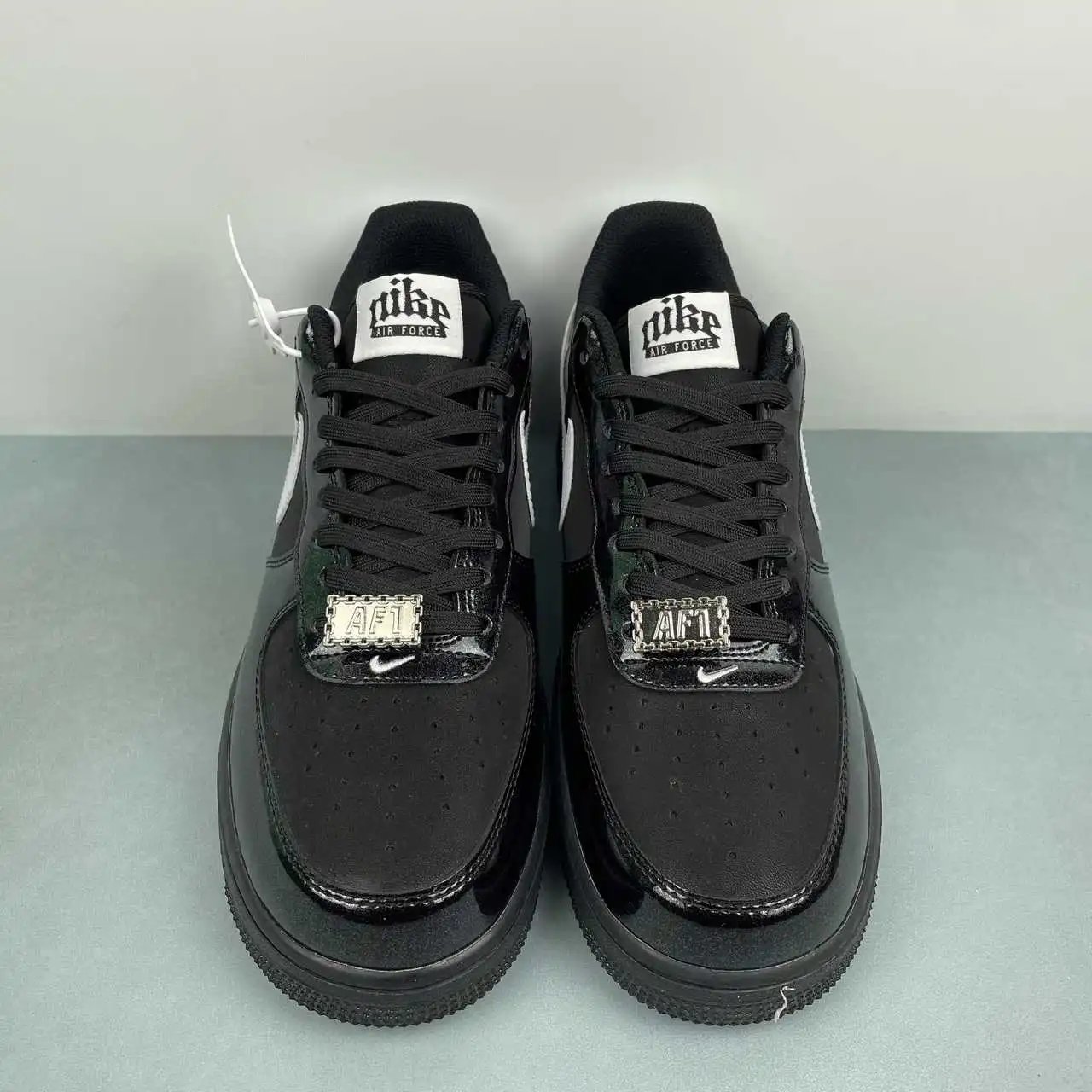 Nike Air Force 1 IB6843-001 thumbnail 3