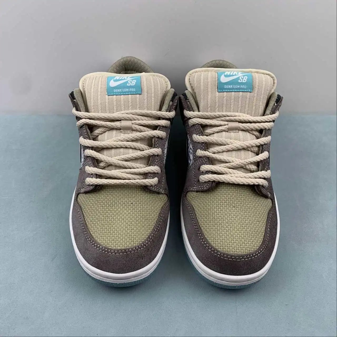 Nike Dunk Low FZ3129-200 thumbnail 3