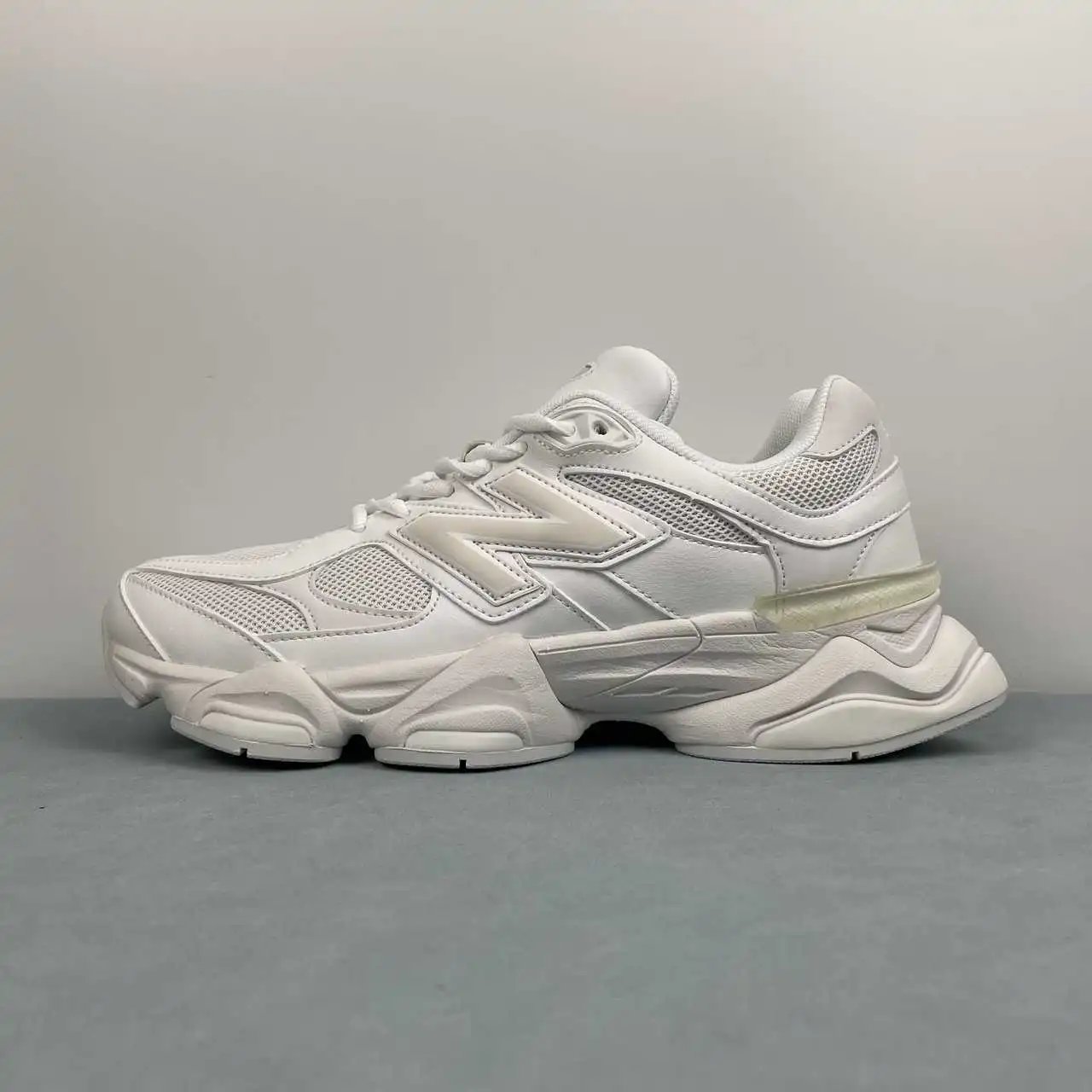 New Balance 9060 U9060NRJ thumbnail 4