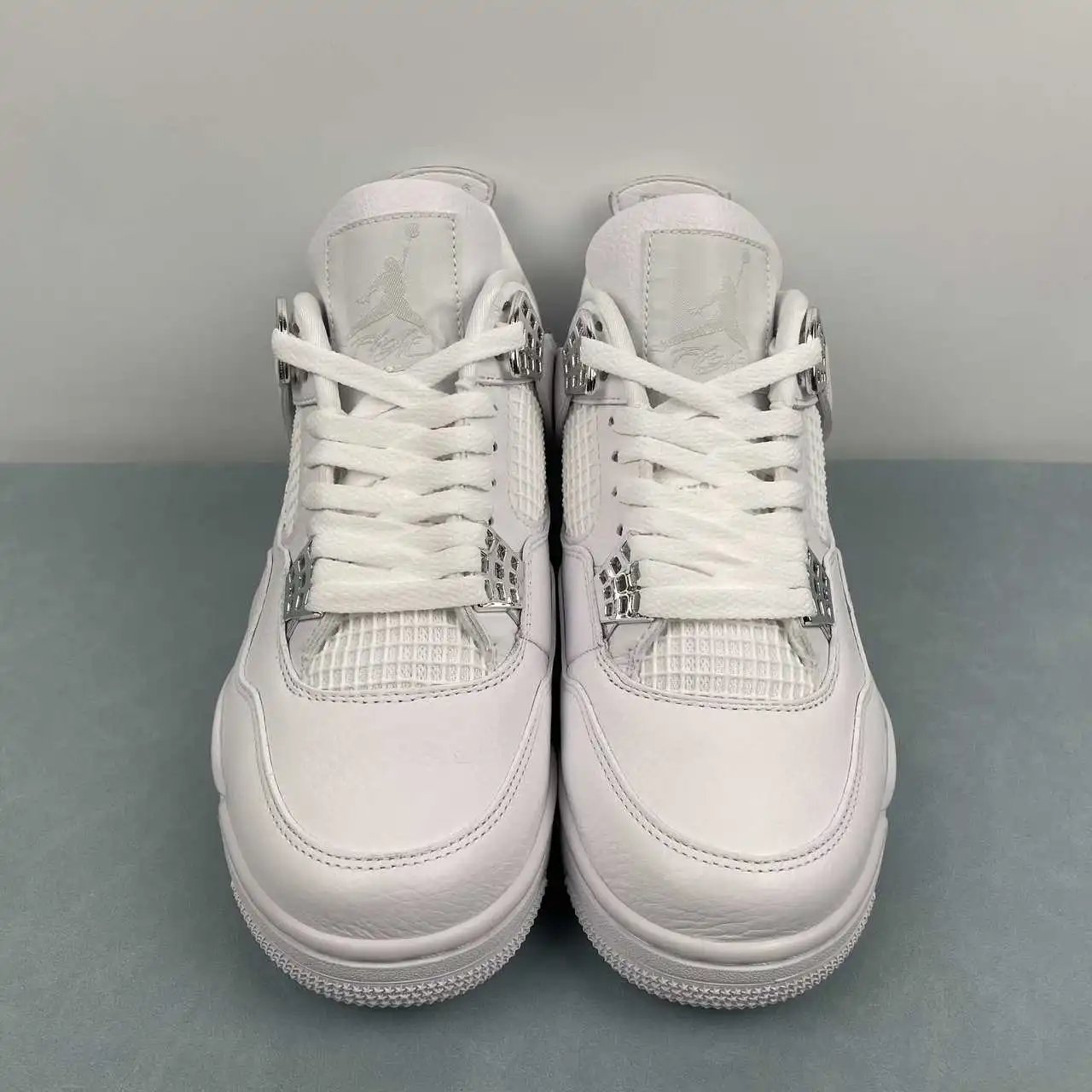 Air Jordan 4 308497-100 thumbnail 4