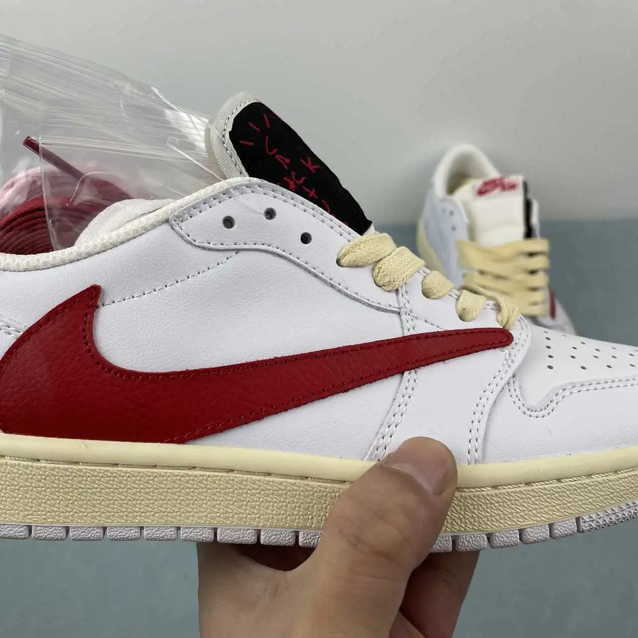 Air Jordan 1 Low CQ4277-113 9