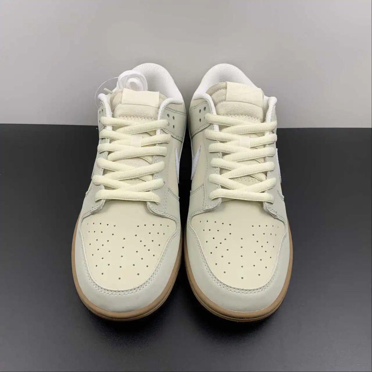 Nike Dunk Low DD5896-020 thumbnail 3