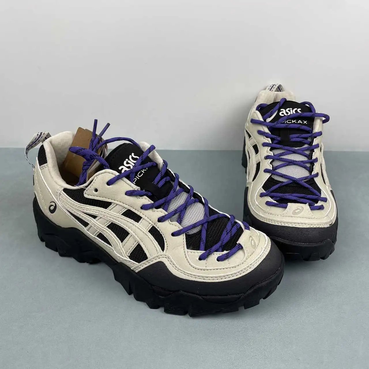 Asics GEL-PICKAX 1203B026-001 thumbnail 2