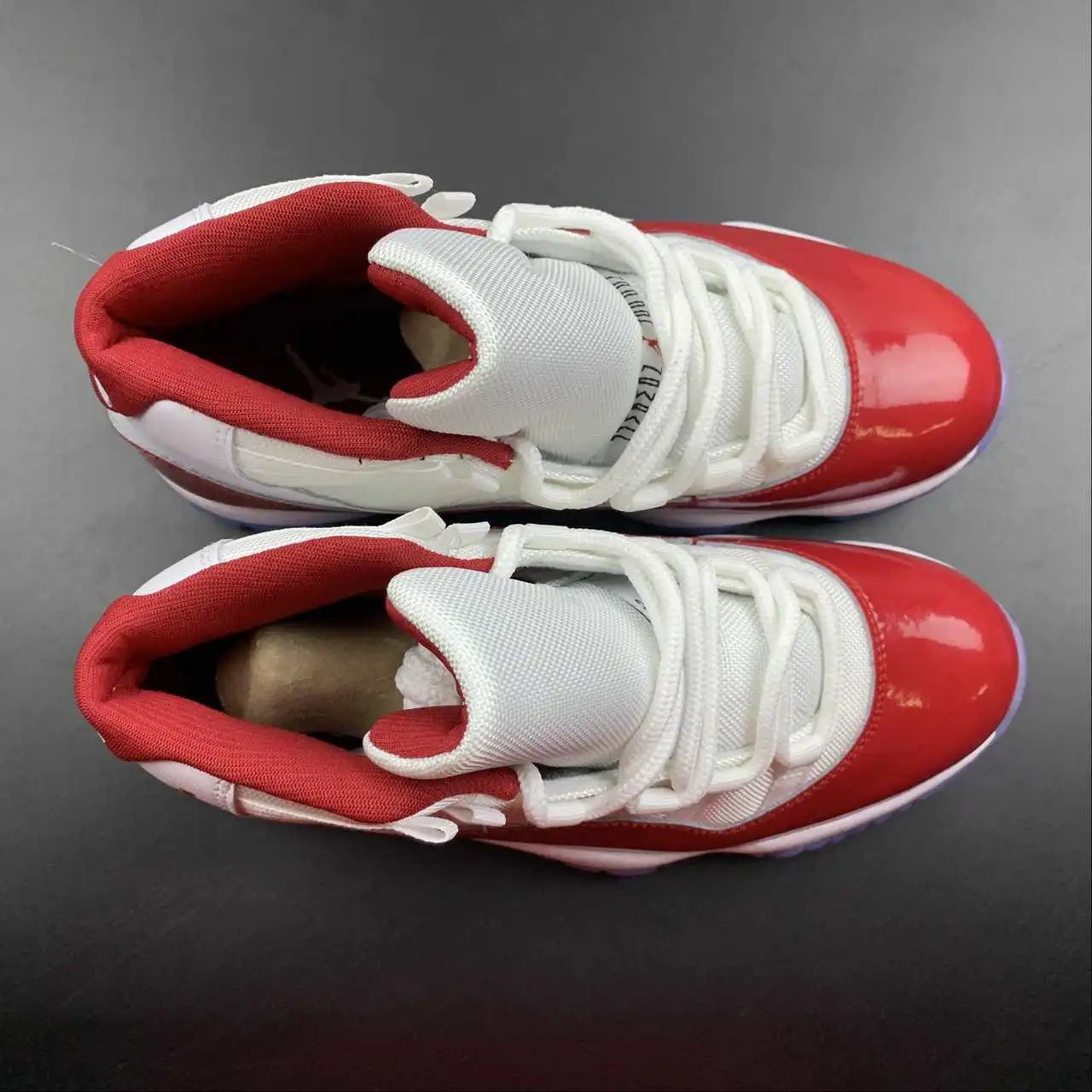 Air Jordan 11 CT8012-116 11