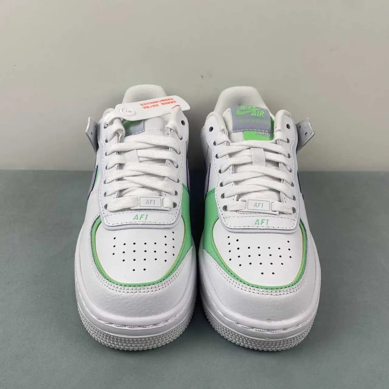 Nike Air Force 1 CU8591-103 thumbnail 3