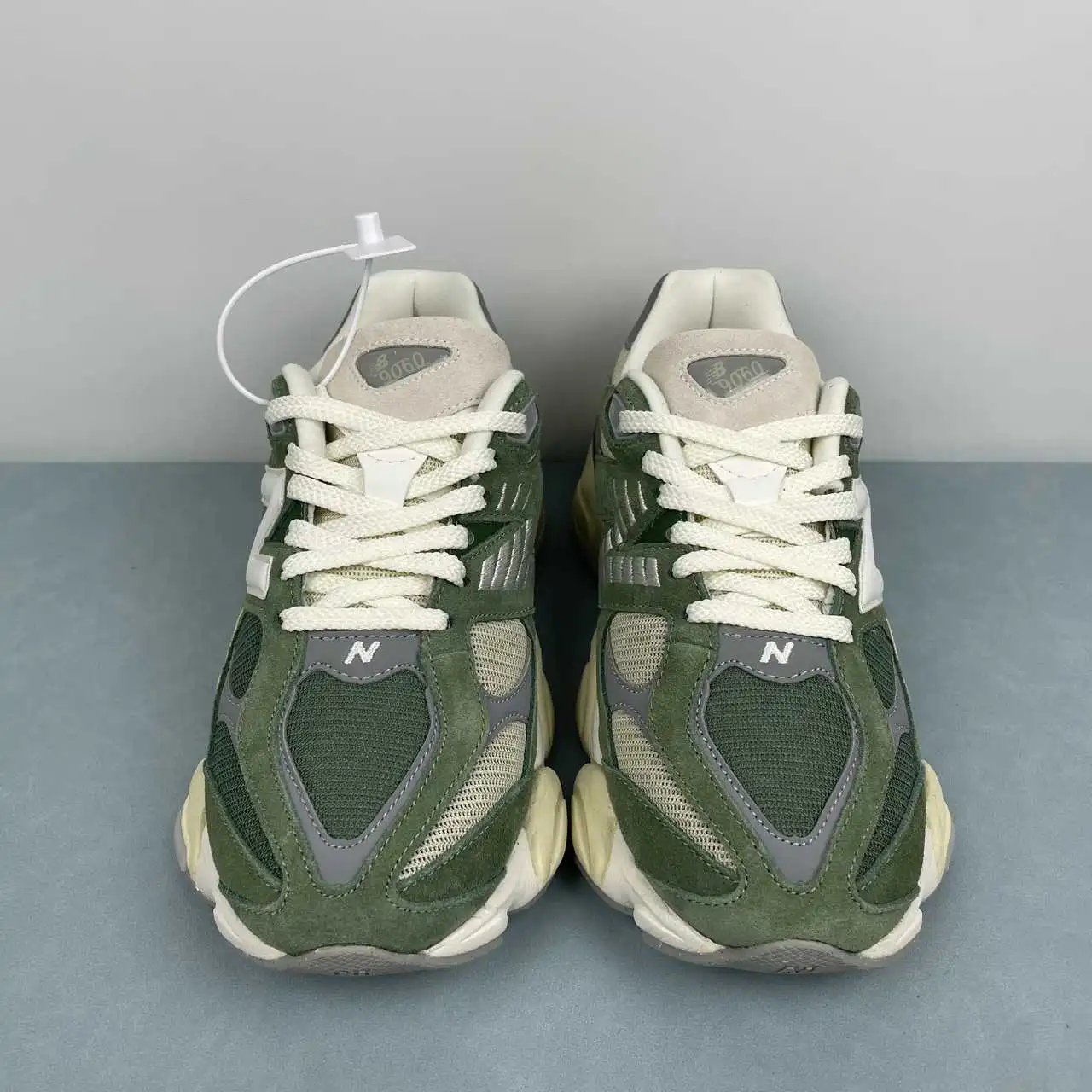 New Balance 9060 U9060VNG thumbnail 3