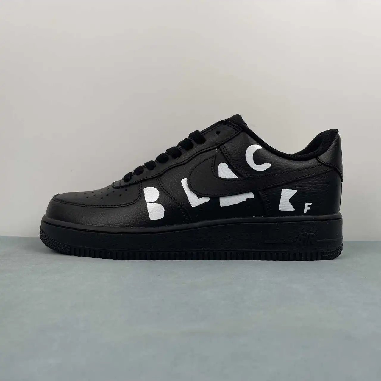 Nike Air Force 1 IB9949-001 thumbnail 4