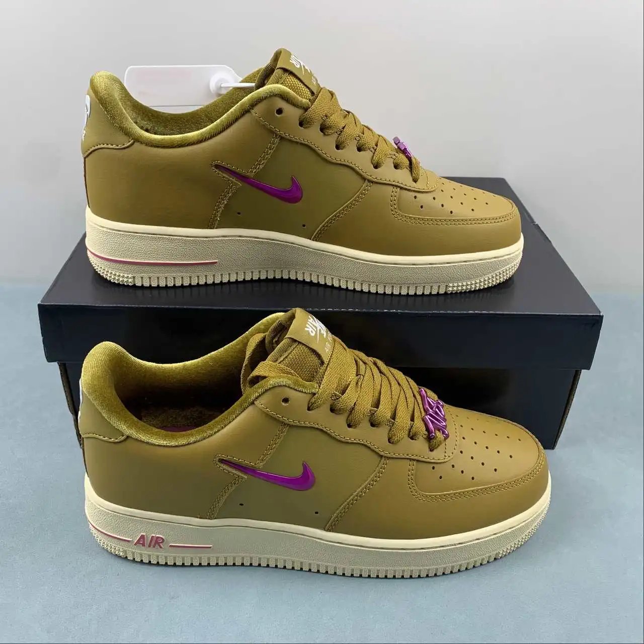 Nike Air Force 1 FB8251-700