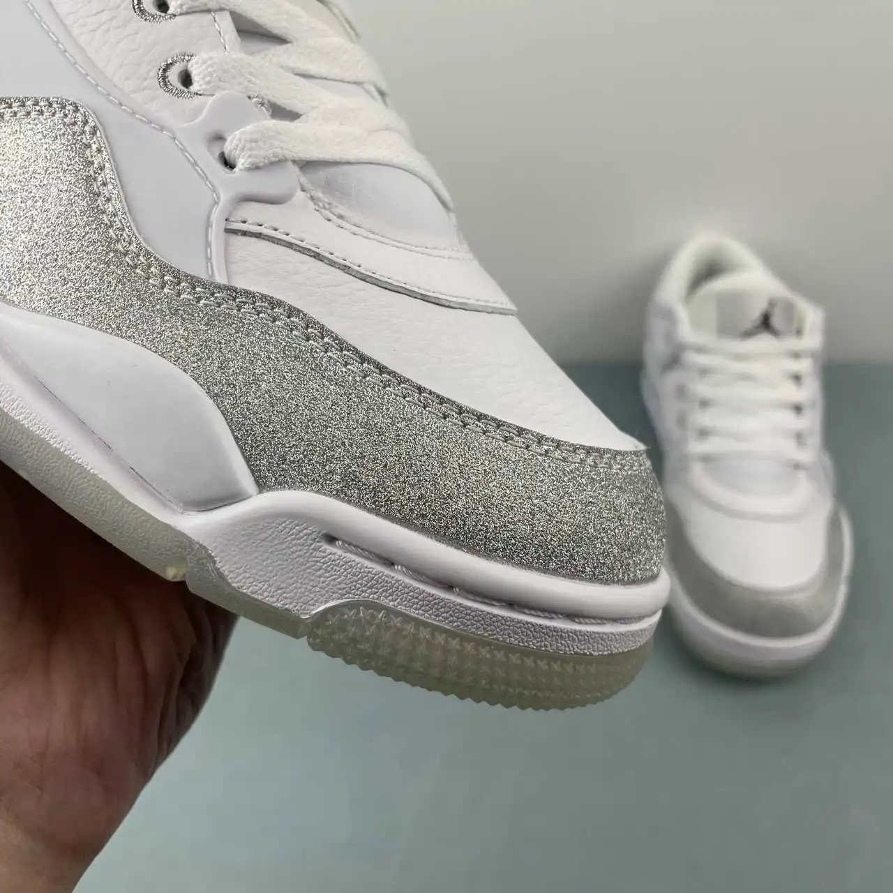 Air Jordan 4 HQ3441-111 10