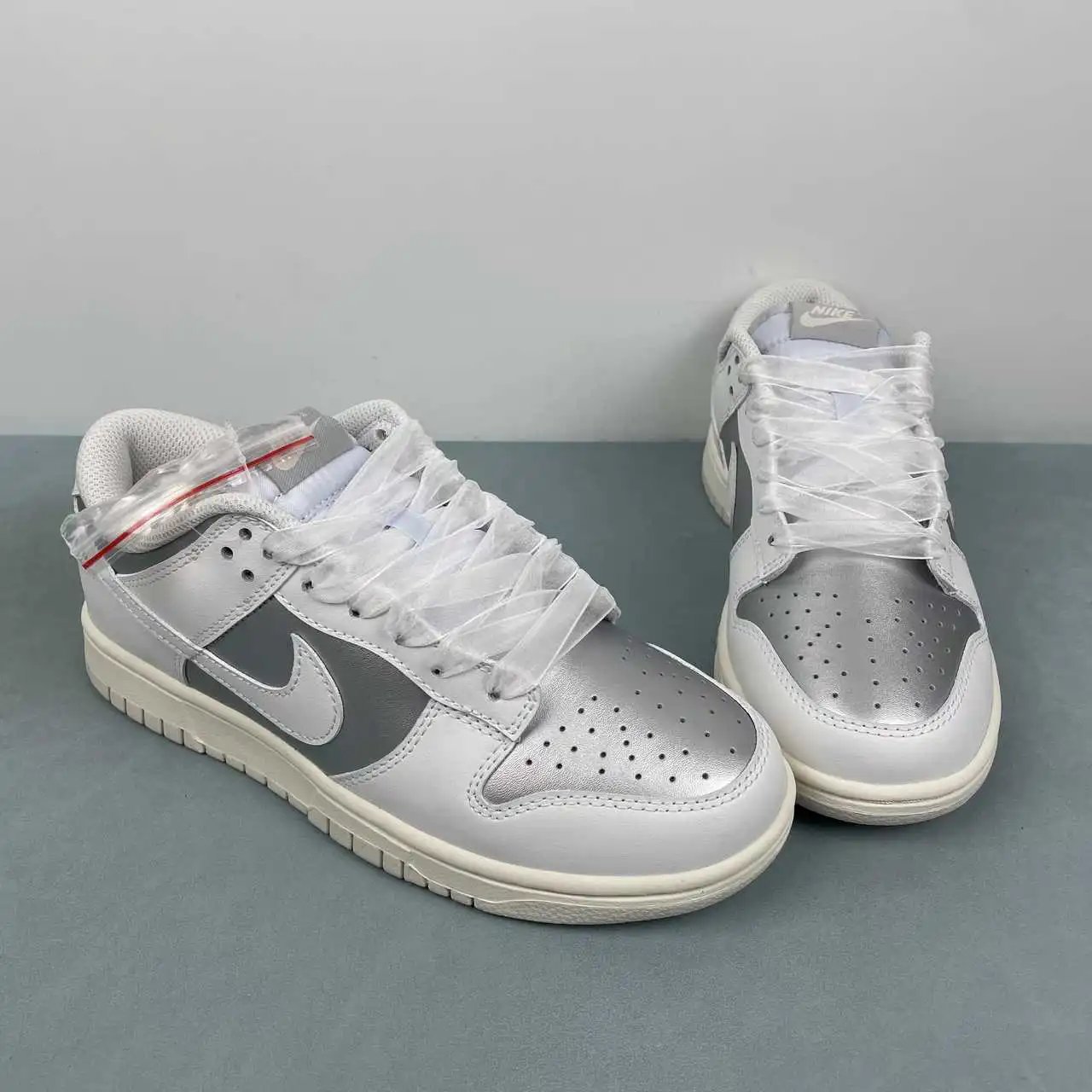 Nike Dunk Low Silver White – IB7311-001 thumbnail 2