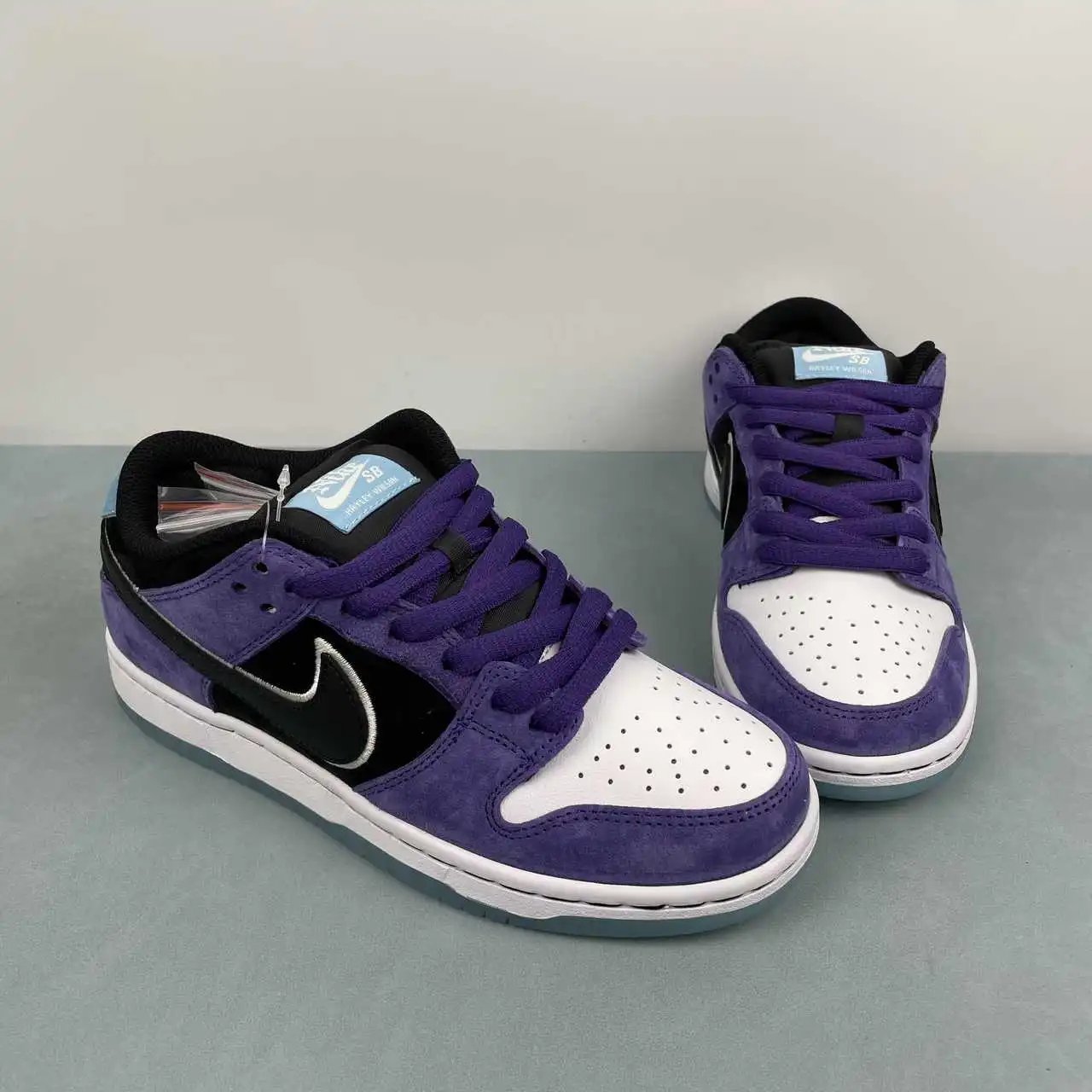 Nike Dunk Low Purple Black White Color-Blocked thumbnail 2