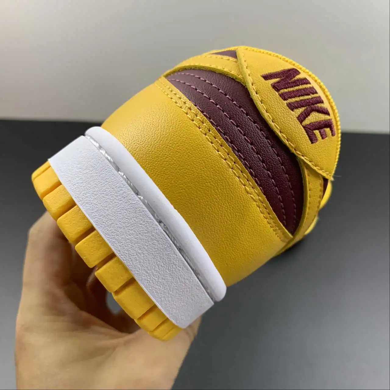 Nike Dunk Low DD1391-702 10