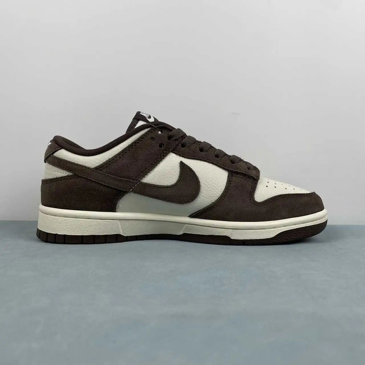 Nike Dunk Low Brown White Color-Blocked 5