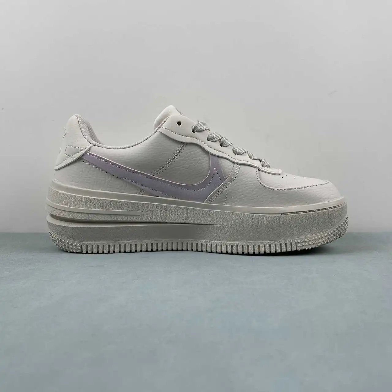 Nike Air Force 1 DJ9946-108 thumbnail 4