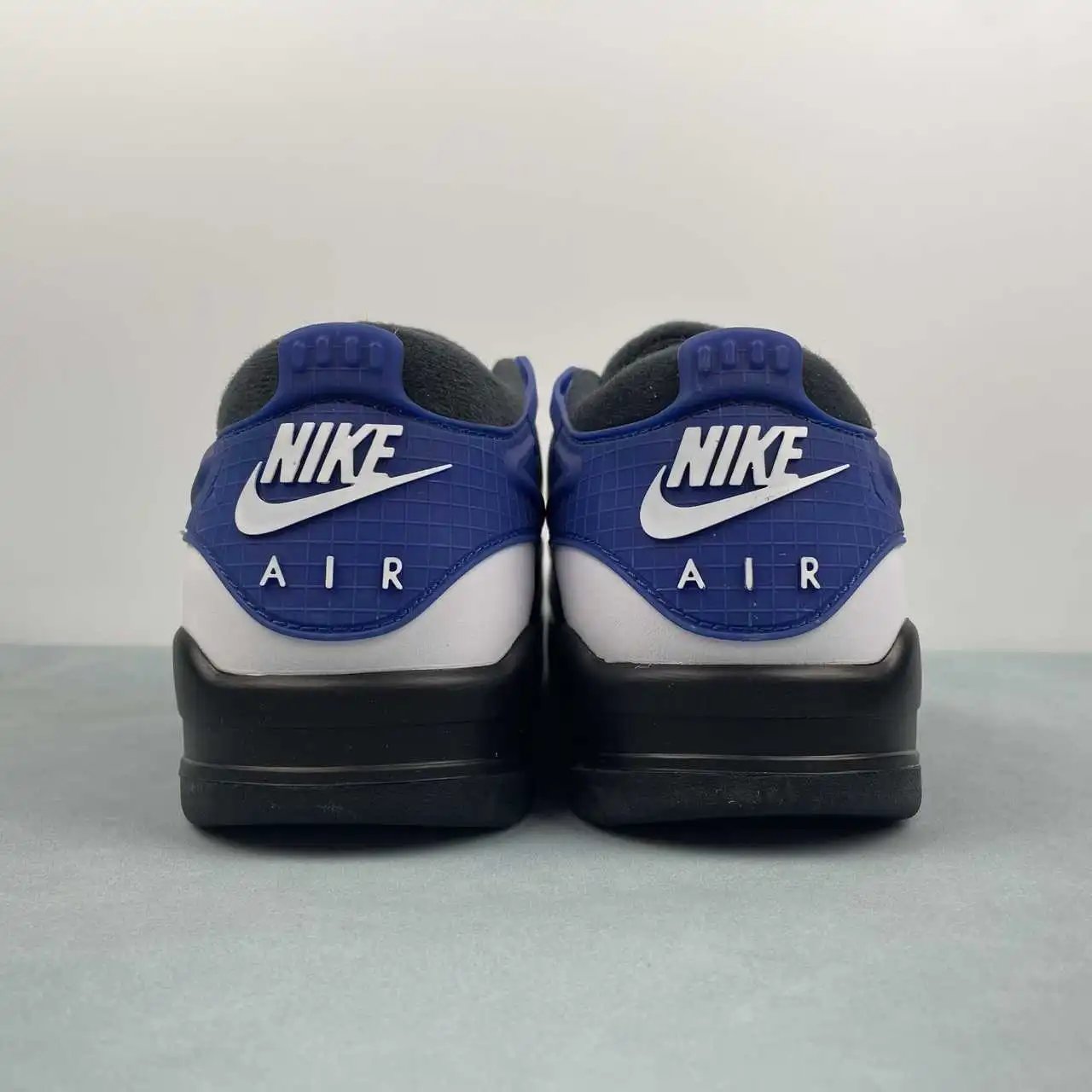 Air Jordan 4 FQ7939-140 thumbnail 3