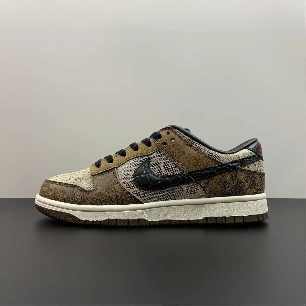 Nike Dunk Low FJ5434-120 thumbnail 4