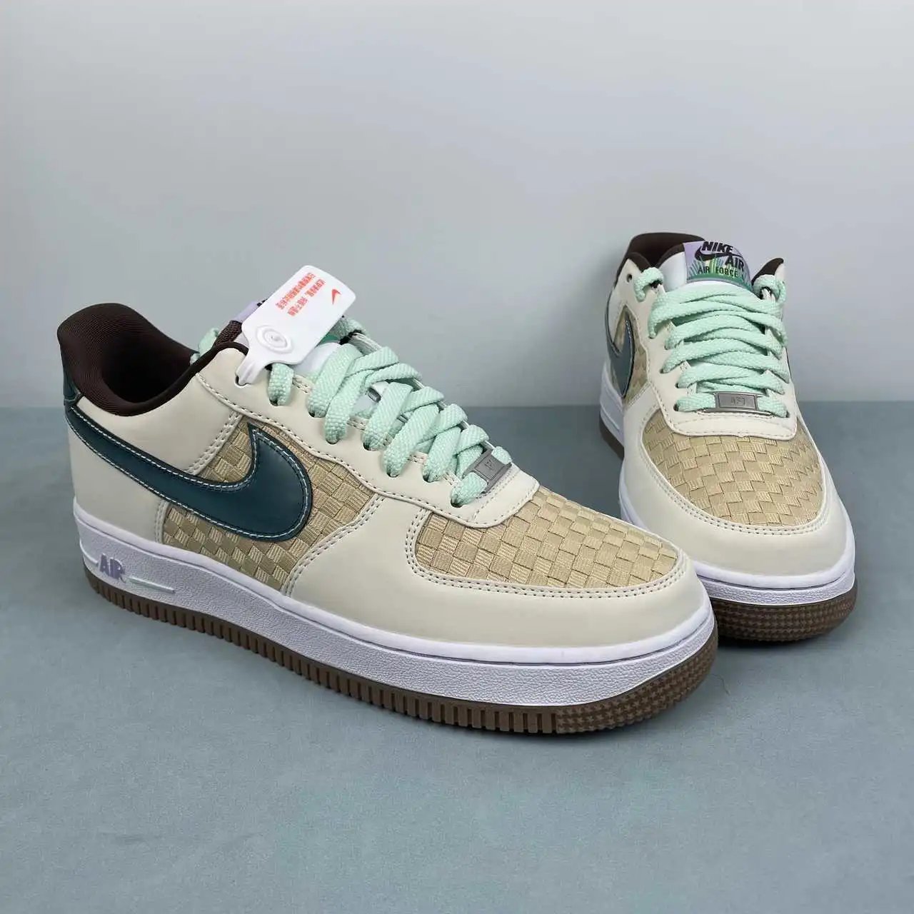 Nike Air Force 1 IB5722-100 thumbnail 2