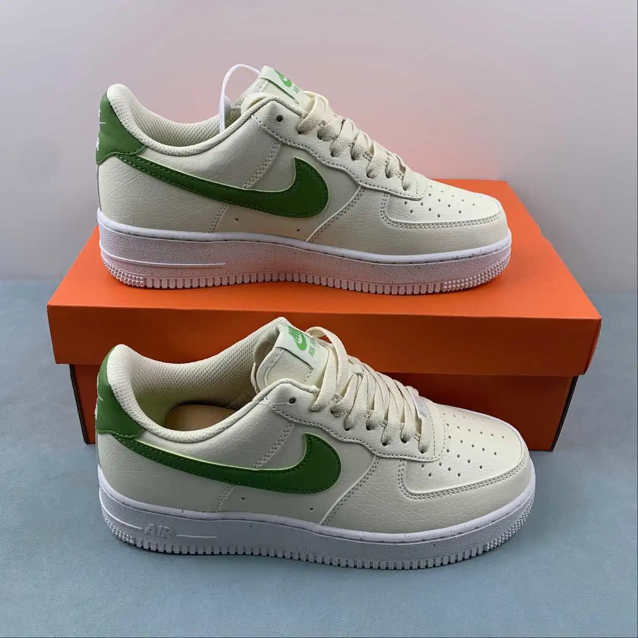 Nike Air Force 1 DV3808-102
