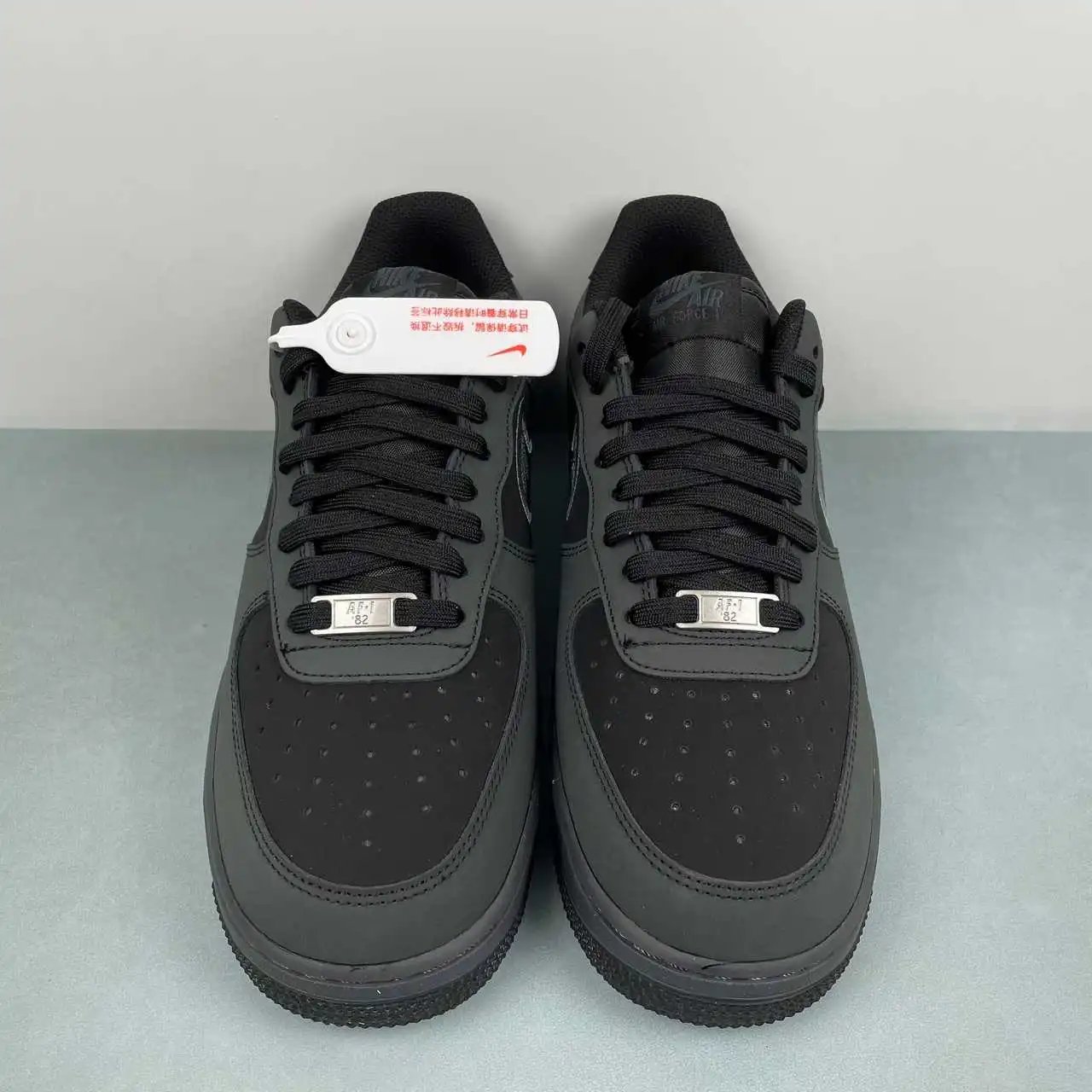 Nike Air Force 1 IB6842-002 thumbnail 3
