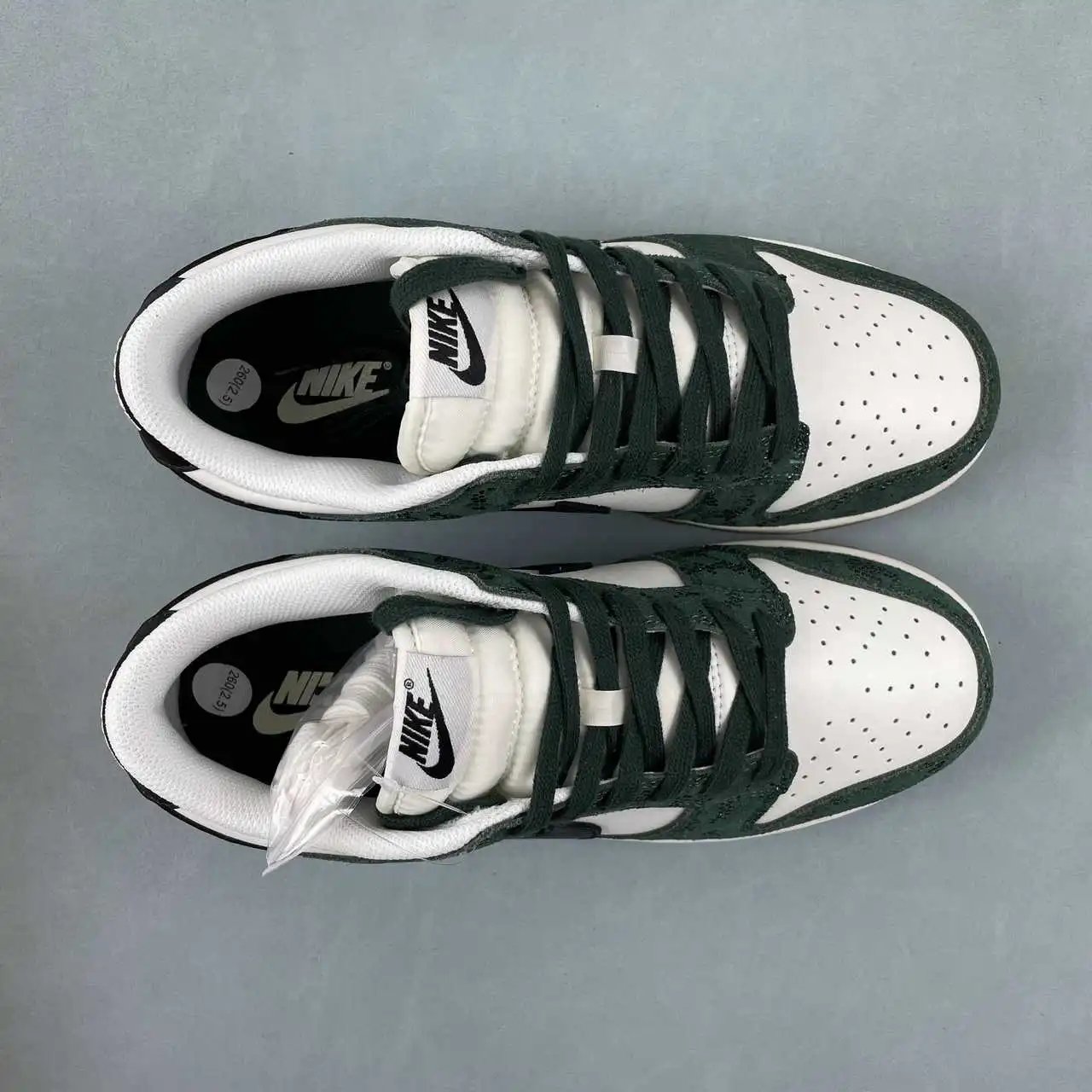 Nike Dunk Low FQ8893-397 9