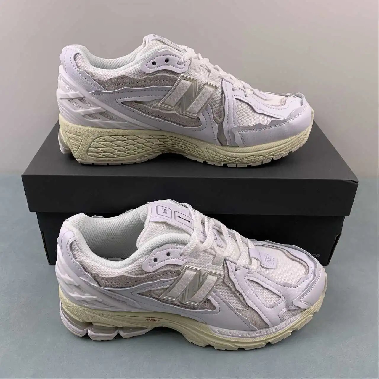 New Balance 1906 M1906DE