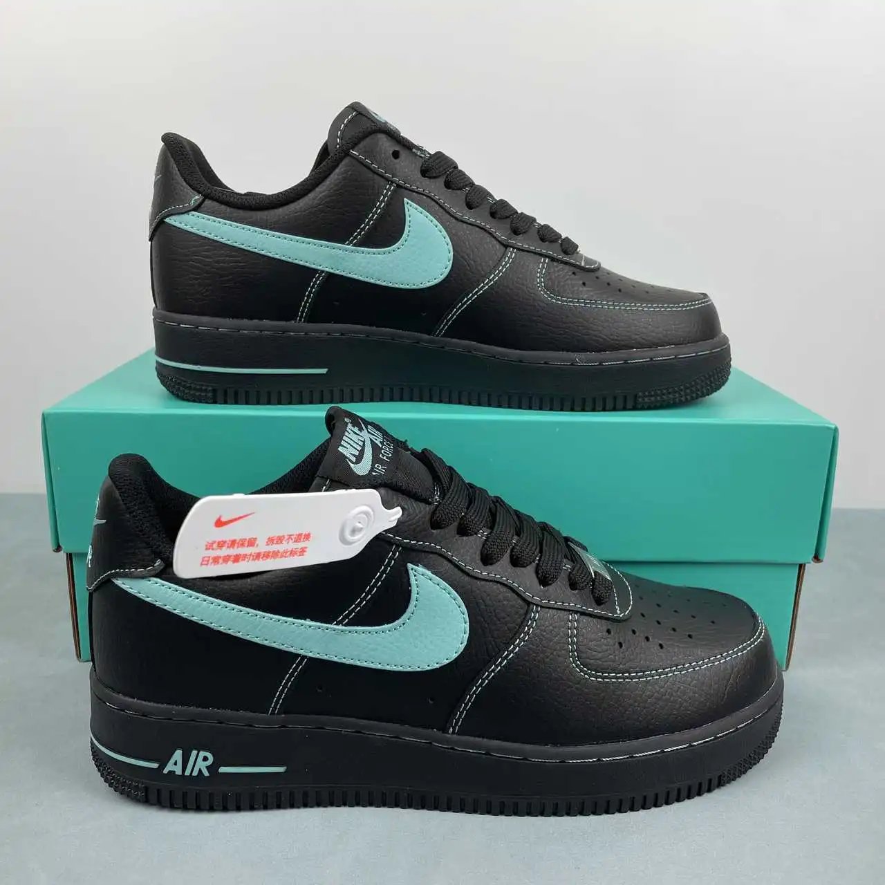 Nike Air Force 1 HQ2037-002