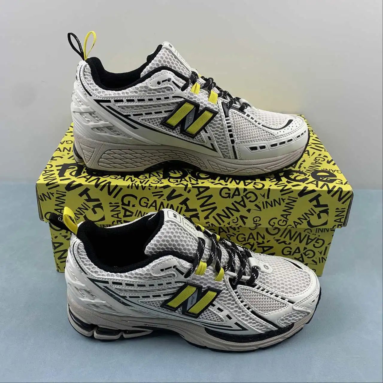 New Balance 1906 M1906RGG
