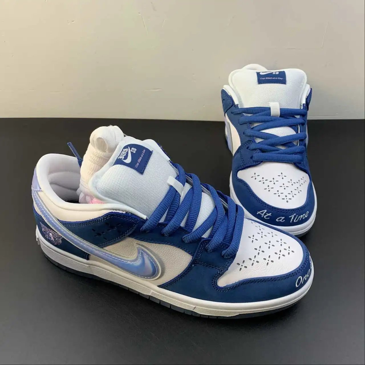 Nike Dunk Low FN7819-400 thumbnail 2
