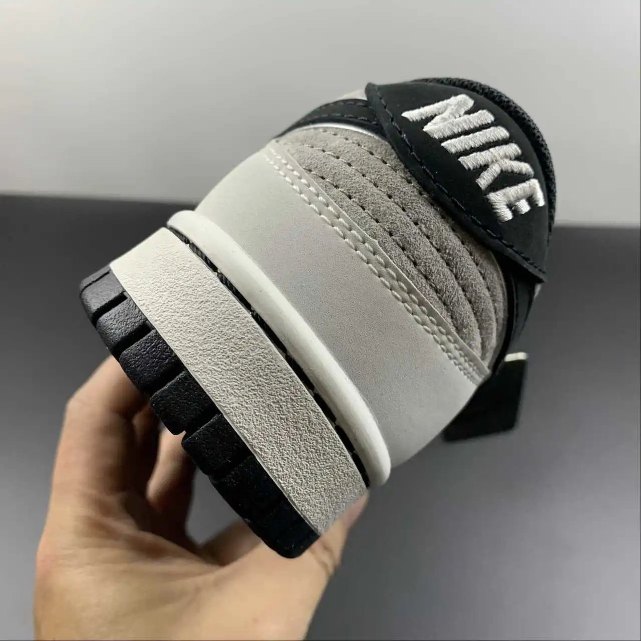 Nike Dunk Low LF0039-037 10