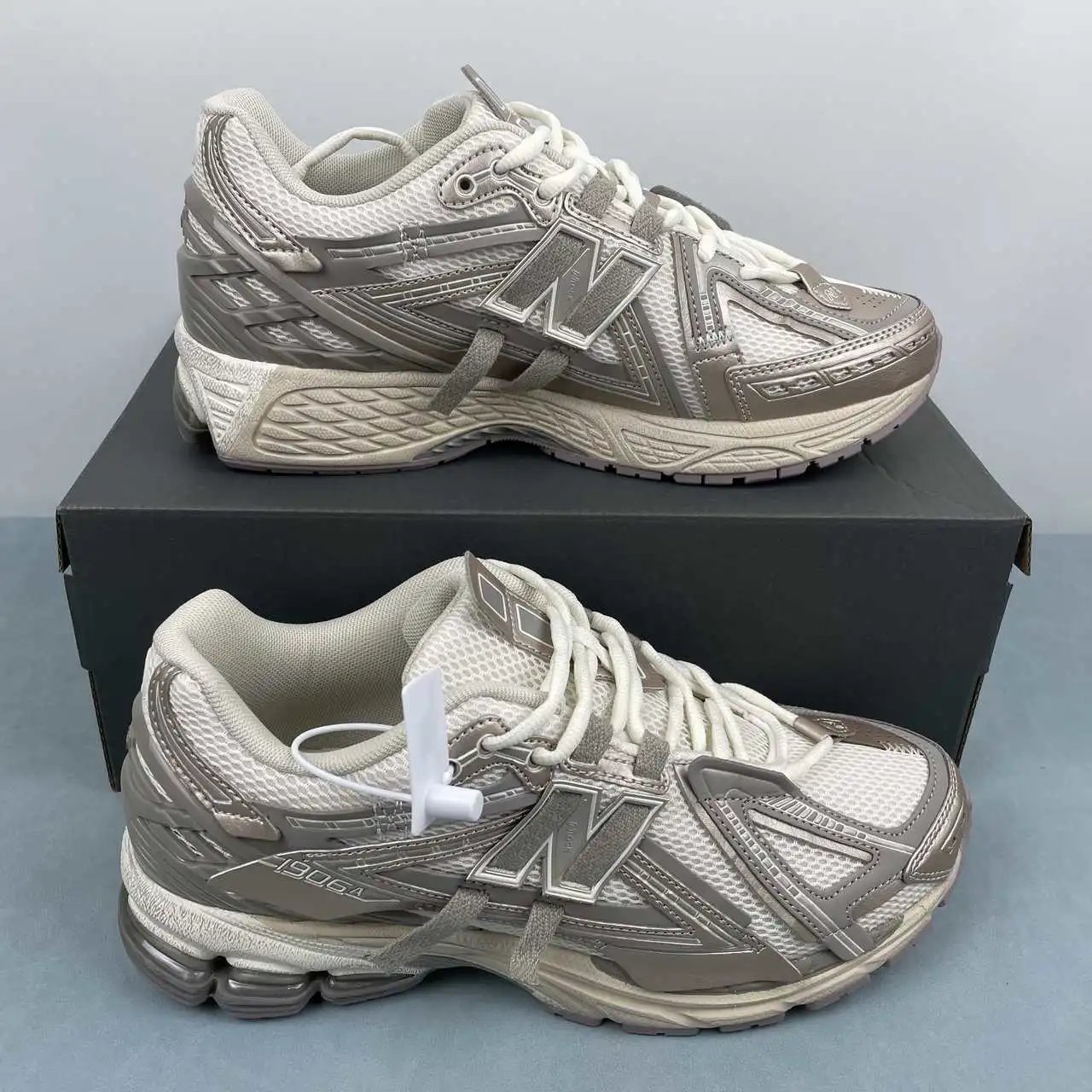 New Balance 1906 U19063VV
