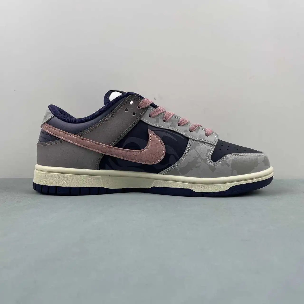 Nike Dunk Low FV8106-181 5