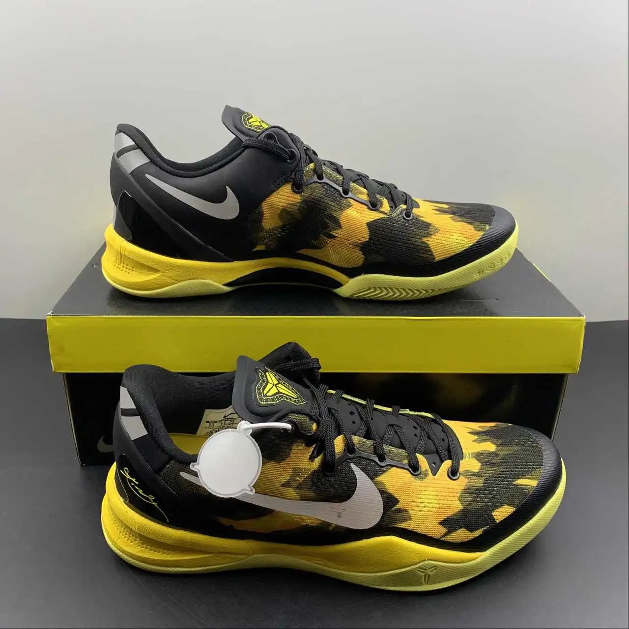 Nike Kobe 555286-077