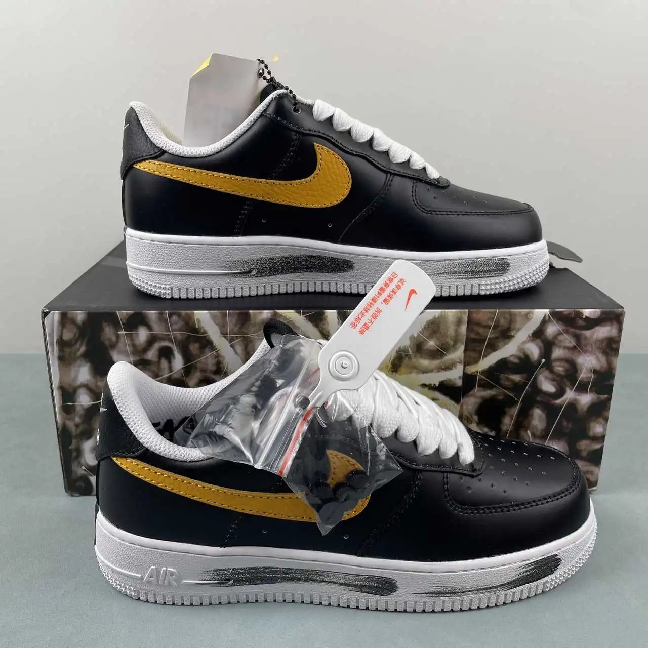 Nike Air Force 1 AQ3692-003