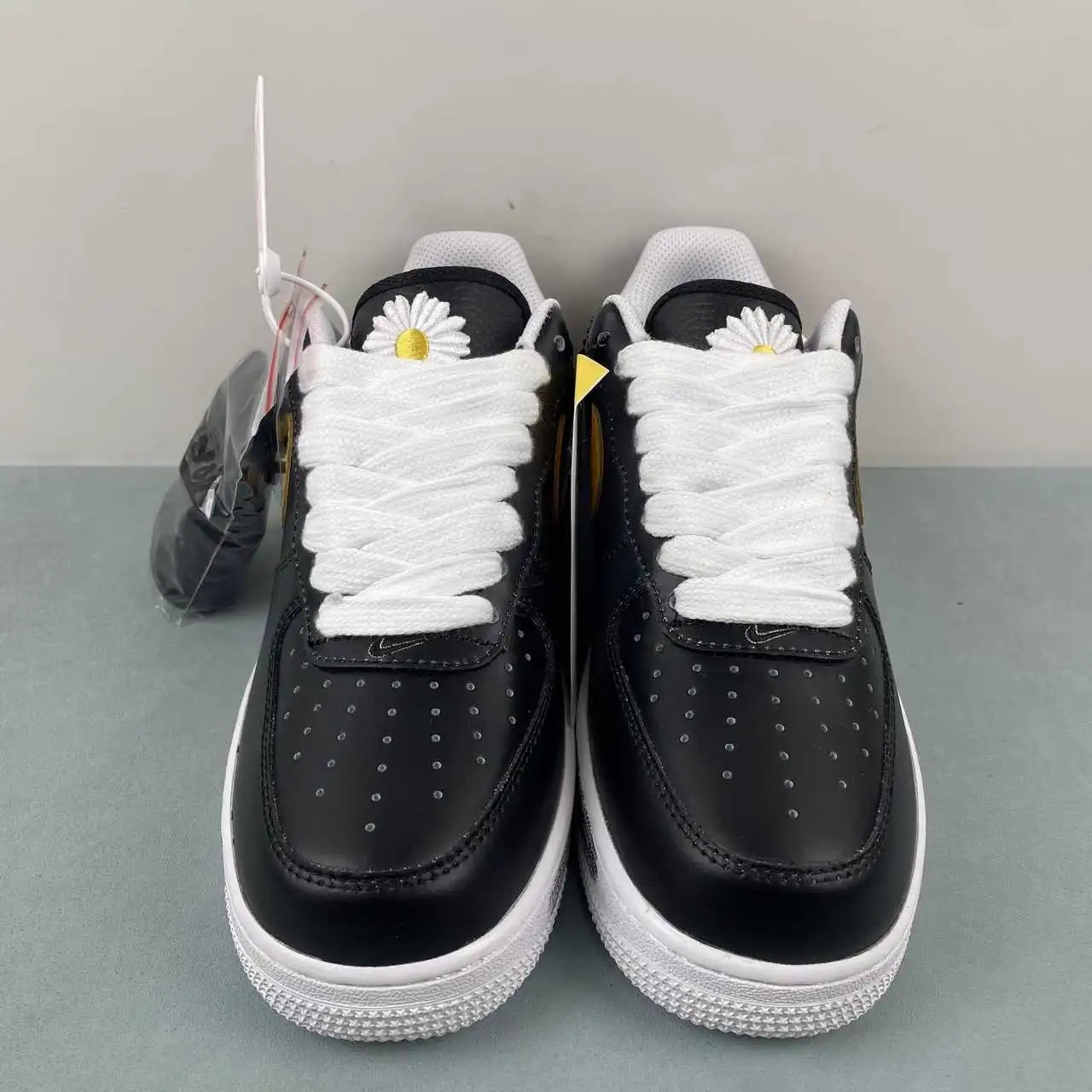 Nike Air Force 1 AQ3692-003 thumbnail 3