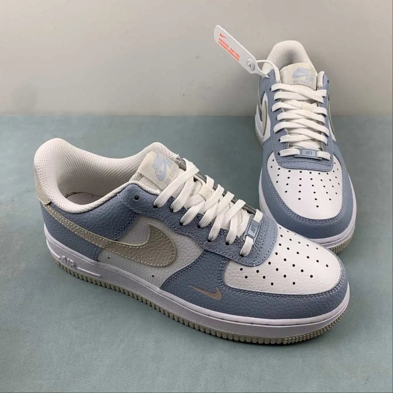 Nike Air Force 1 HF0022-400 thumbnail 2