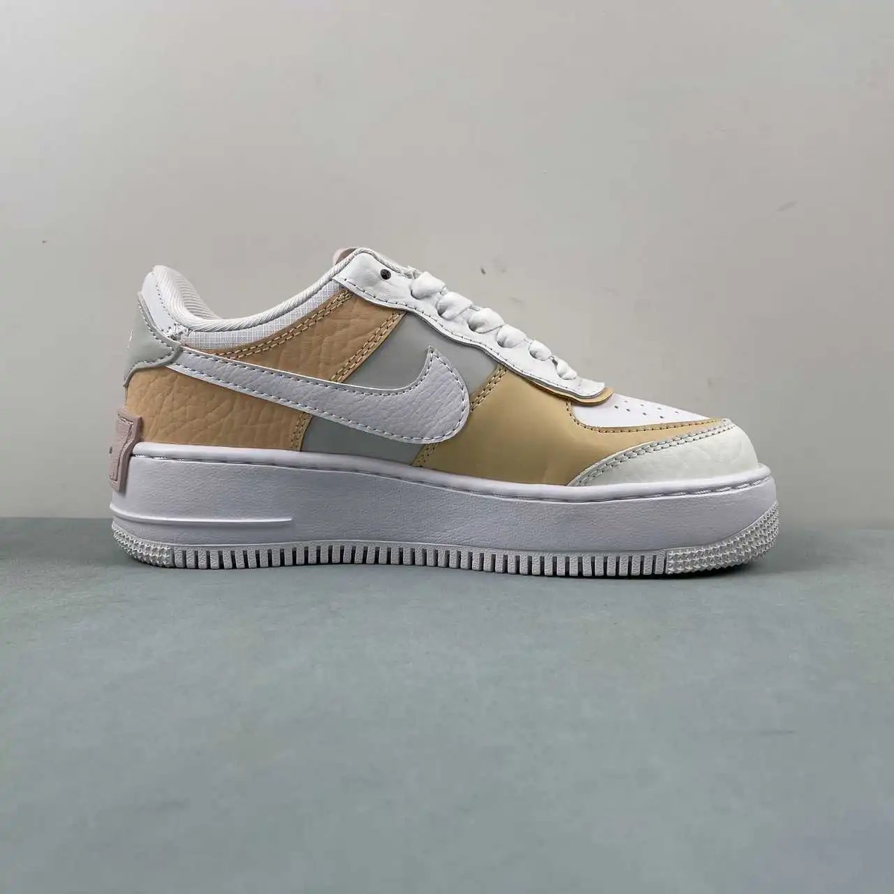 Nike Air Force 1 CK3172-002 thumbnail 4