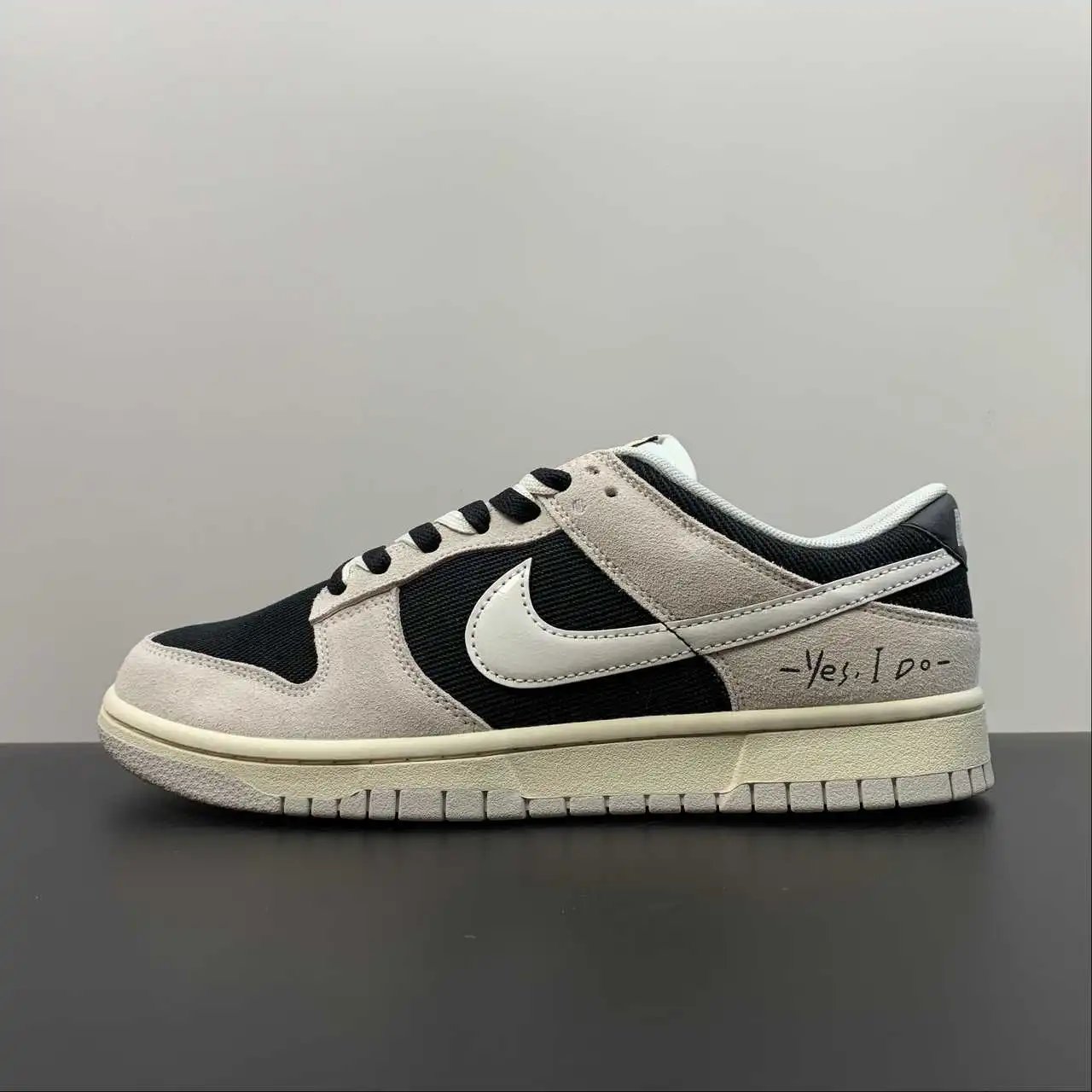Nike Dunk Low DO9776-001 thumbnail 4