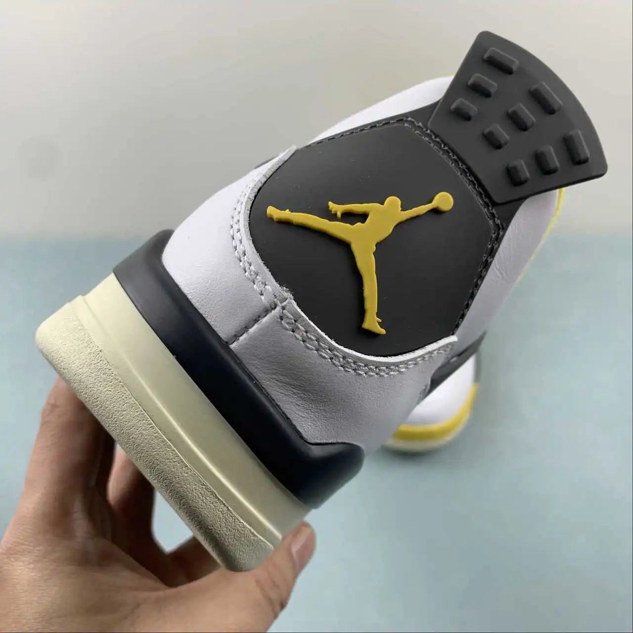 Air Jordan 4 AQ9129-101 10