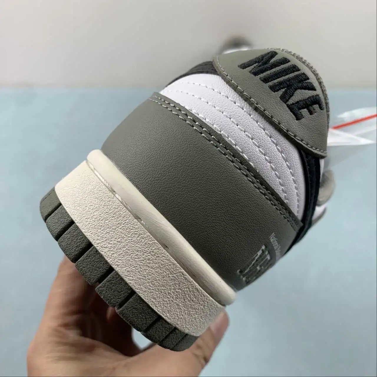 Nike Dunk Low FZ4624-001 10