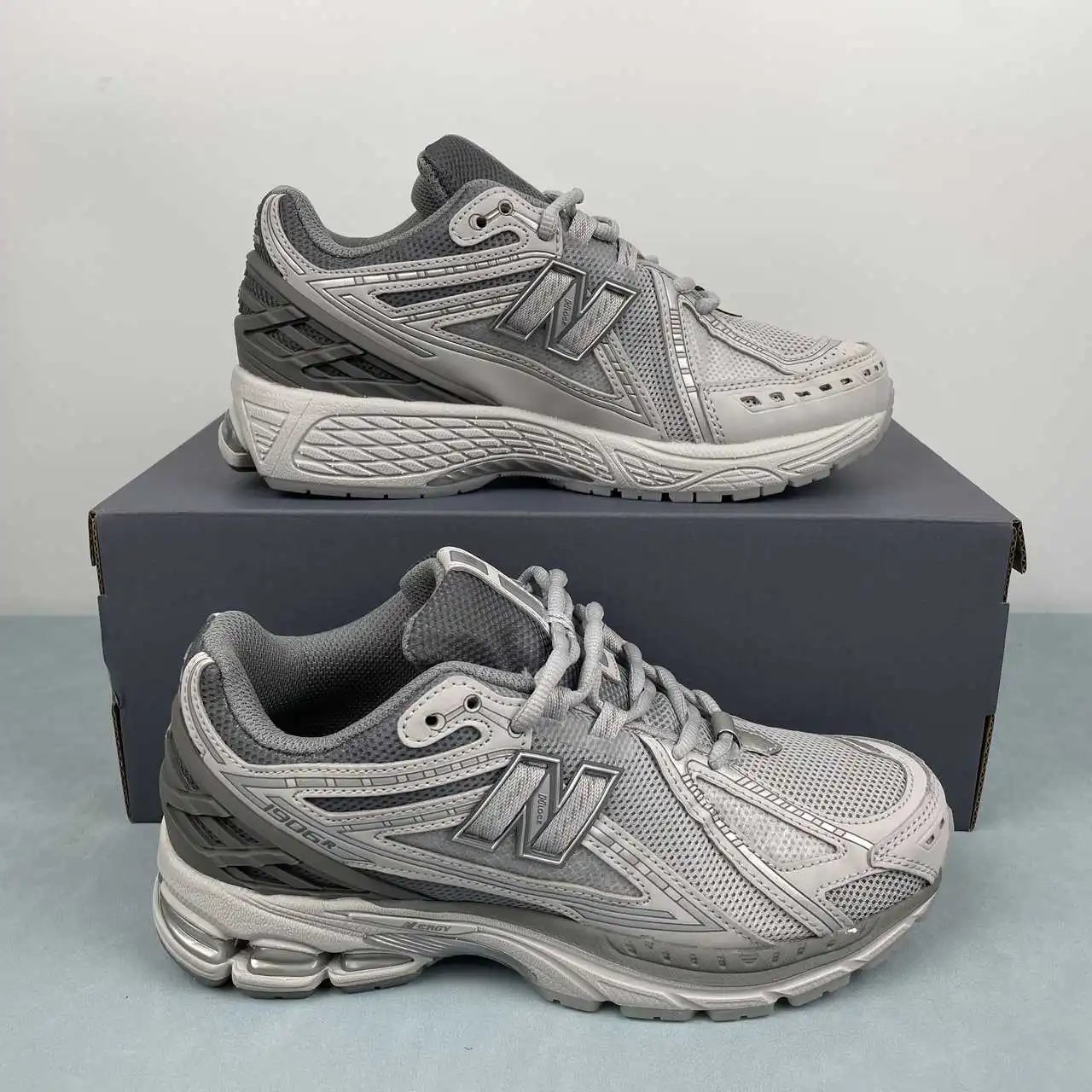 New Balance 1906 U1906RNY