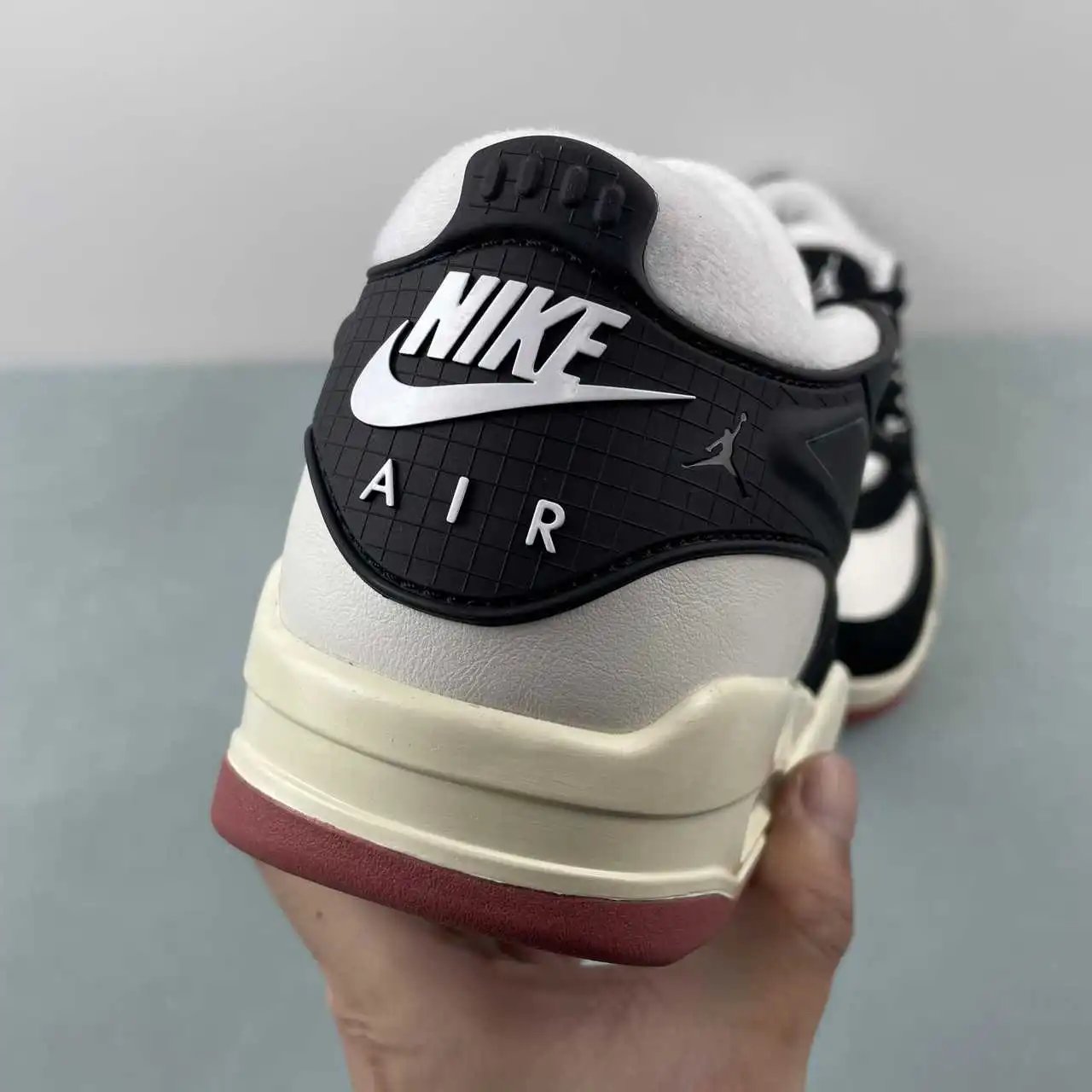 Air Jordan 4 FQ7939-100 9