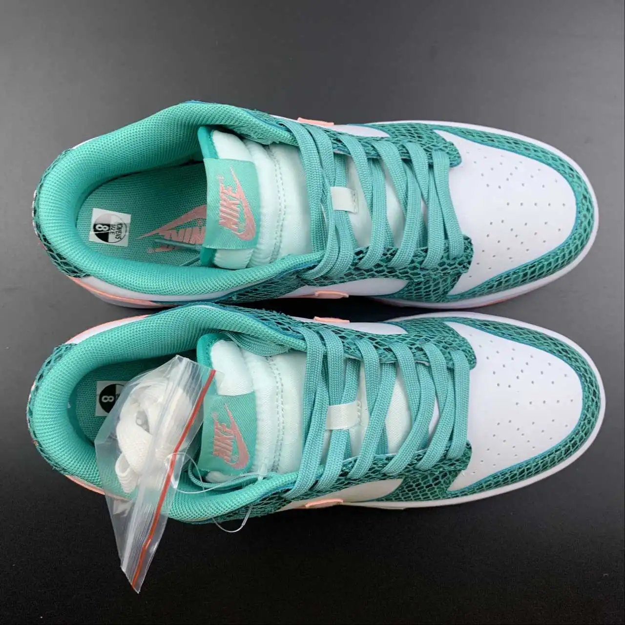 Nike Dunk Low DR8577-300 9