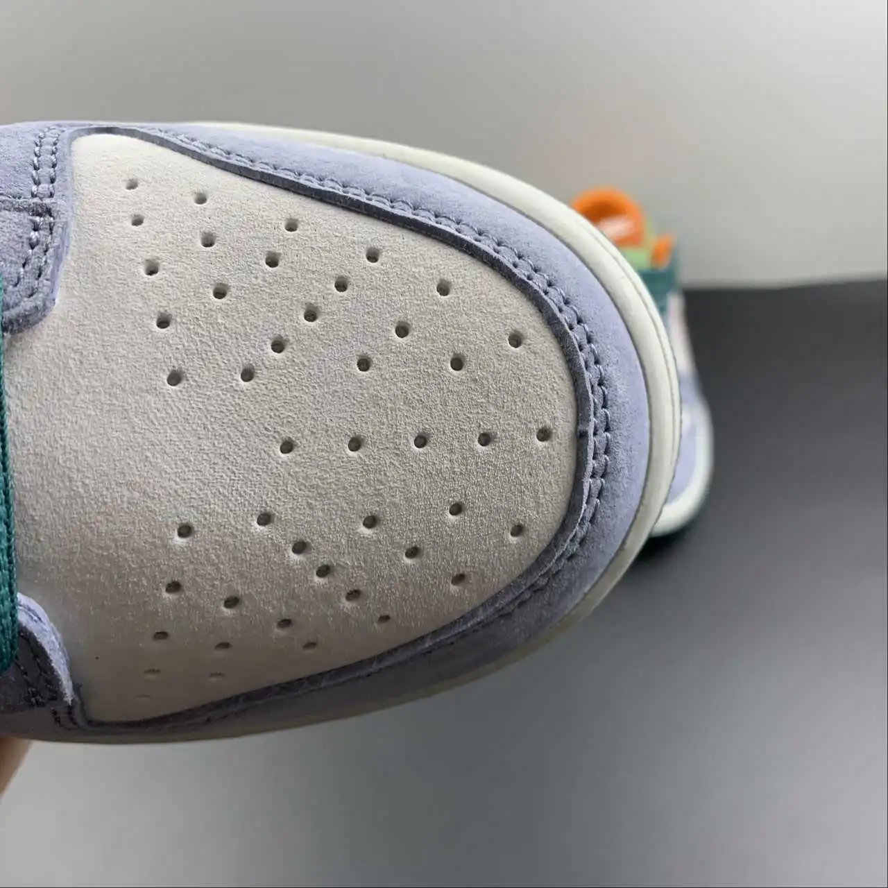 Nike Dunk Low LF0039-022 8