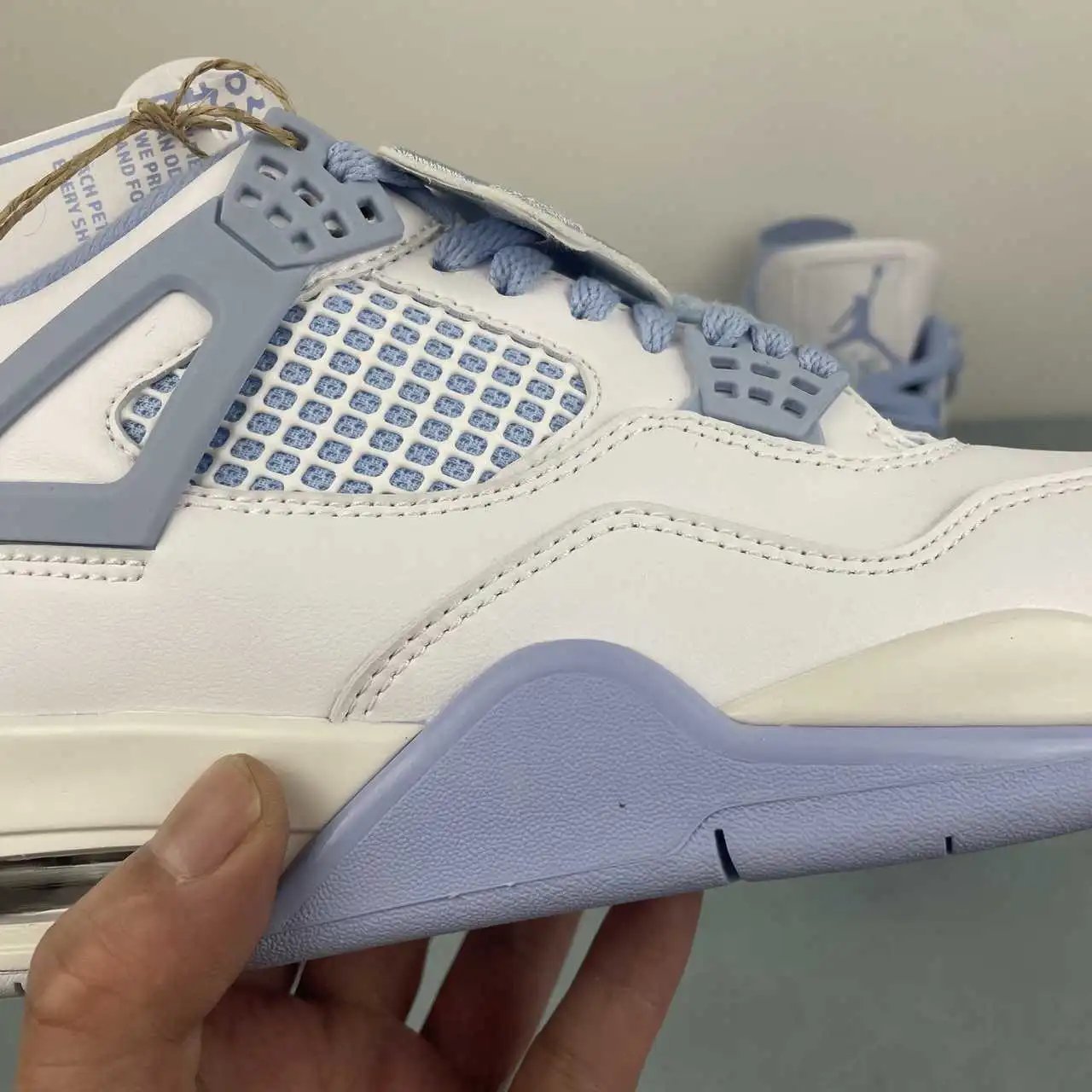 Air Jordan 4 HV0823-100 8