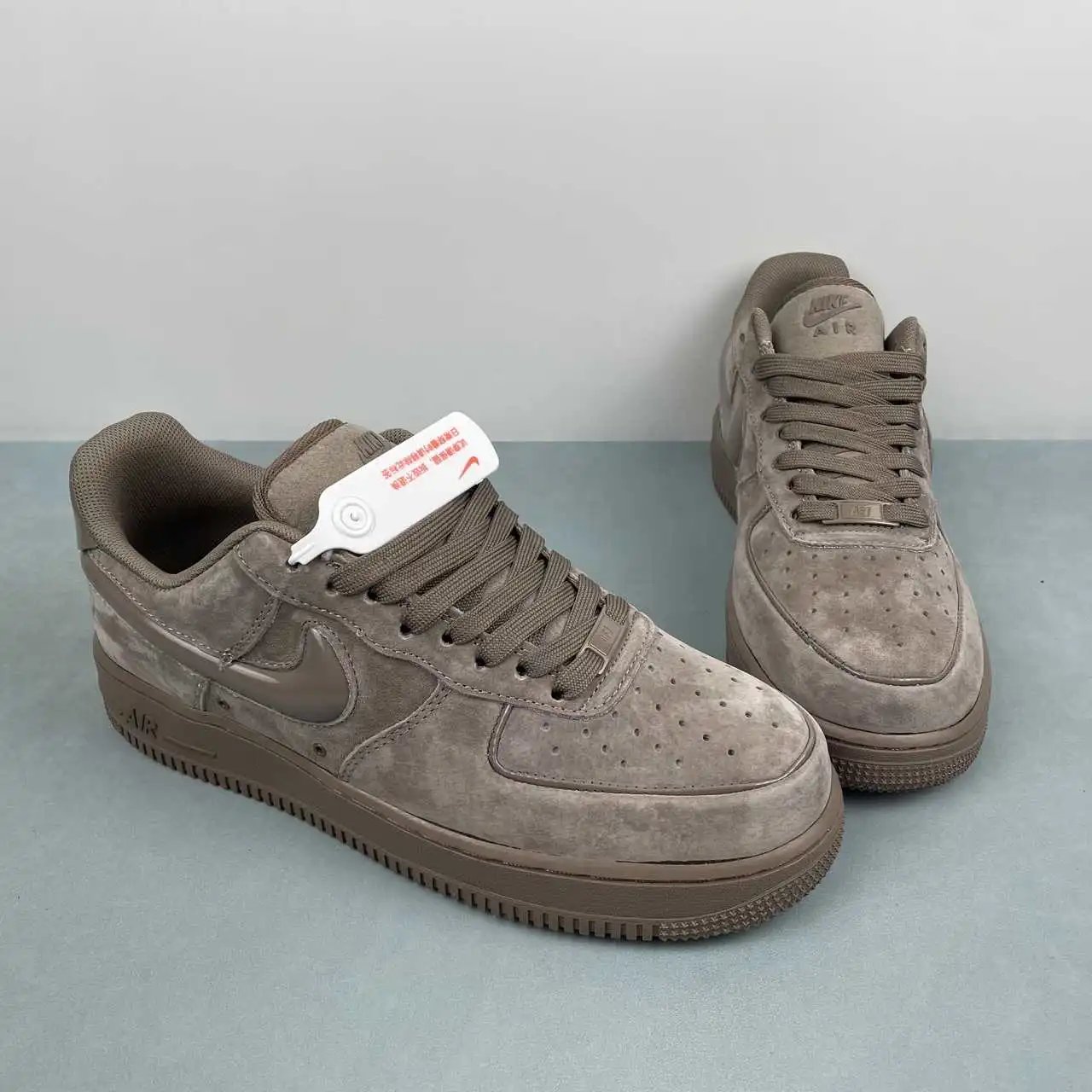 Nike Air Force 1 HV4406-200 thumbnail 2