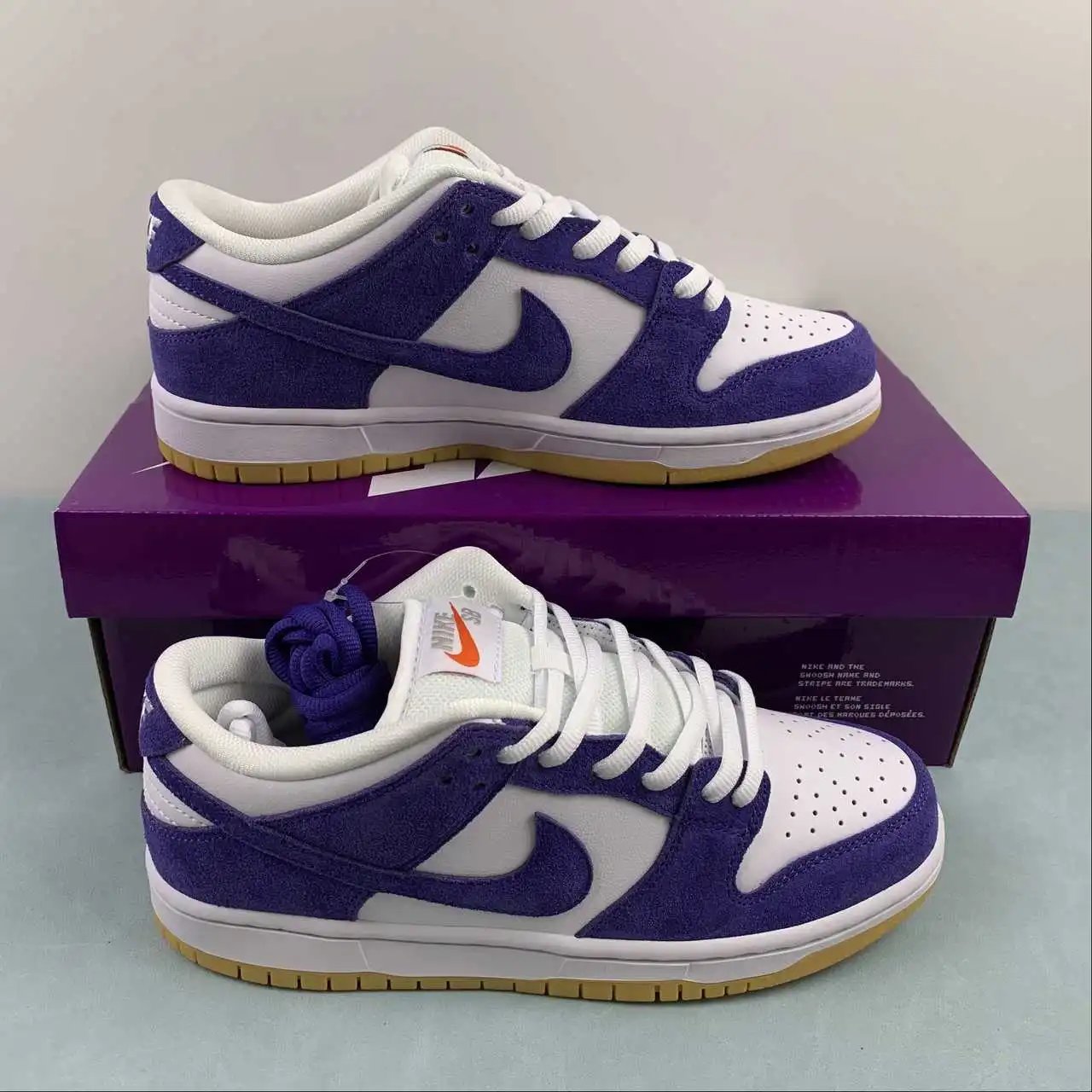 Nike Dunk Low DV5464-500